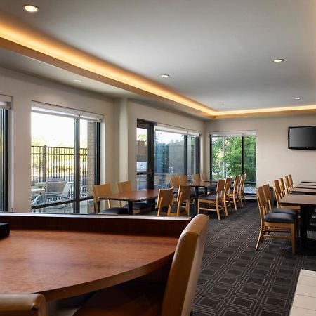 Towneplace Suites Энн-Арбор Экстерьер фото