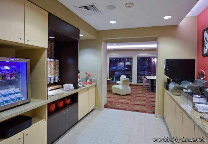 Towneplace Suites Энн-Арбор Экстерьер фото