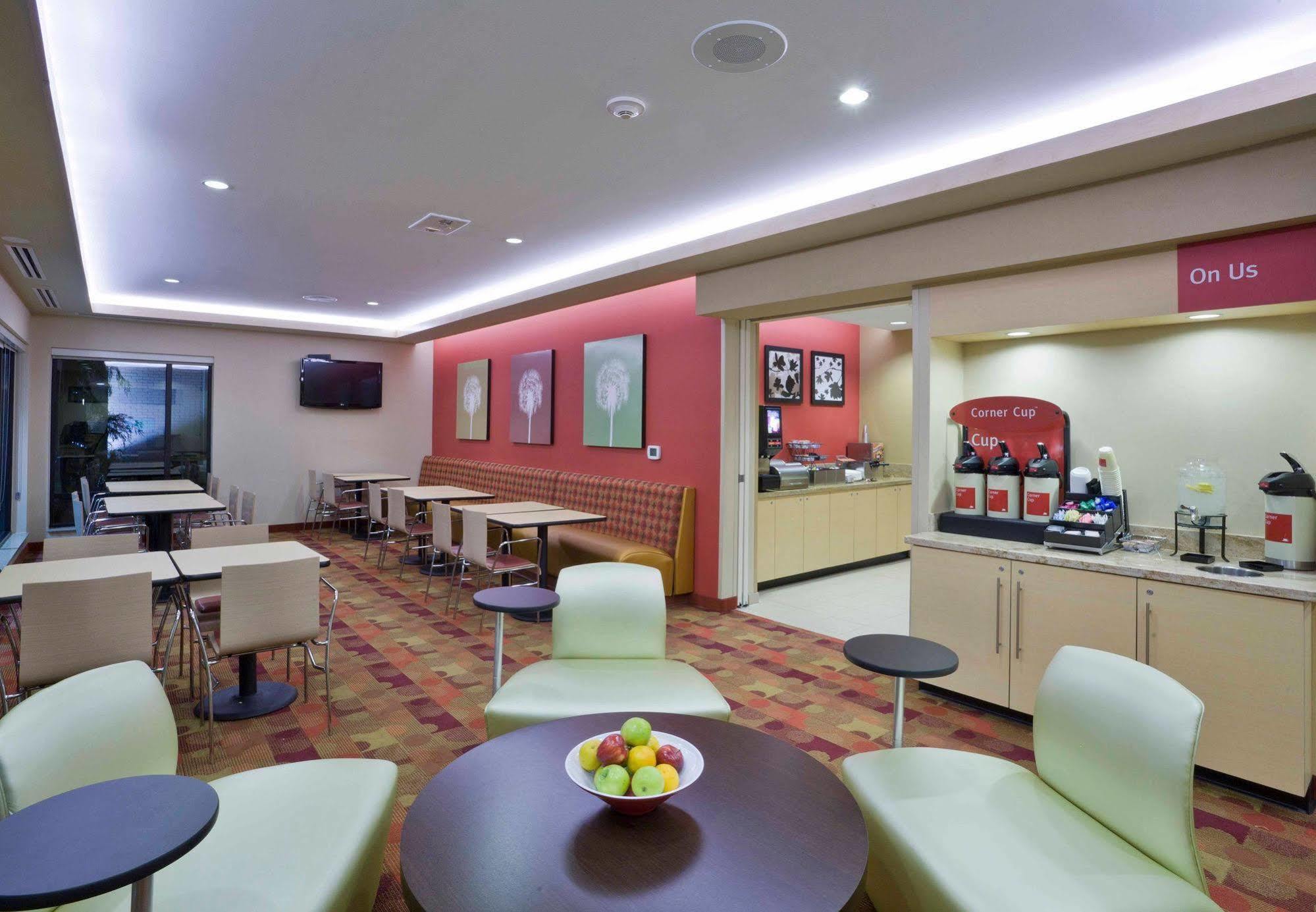 Towneplace Suites Энн-Арбор Экстерьер фото